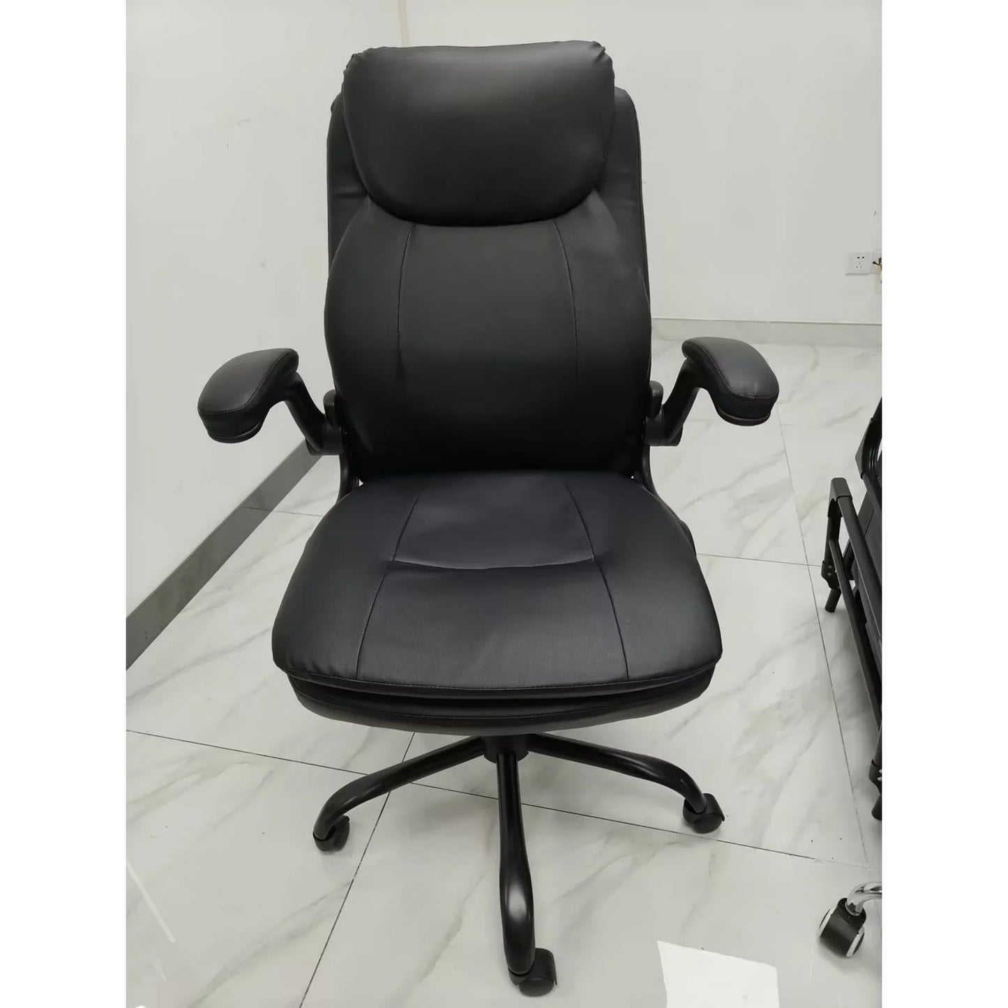 Big And Tall Office Chair With Reversible Armrests/Black